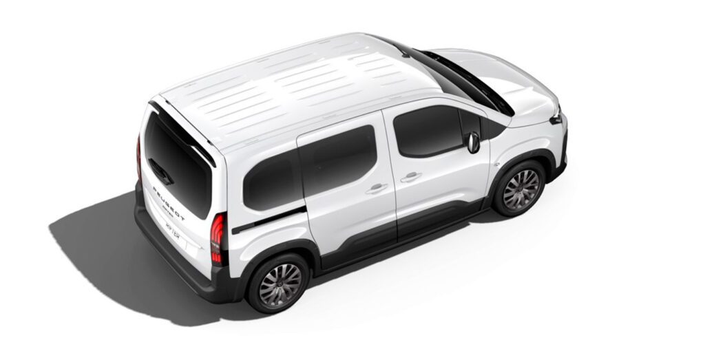Peugeot-Rifter-Active-Pack-Business-STD-BlueHDi-exterior-trasera.jpg