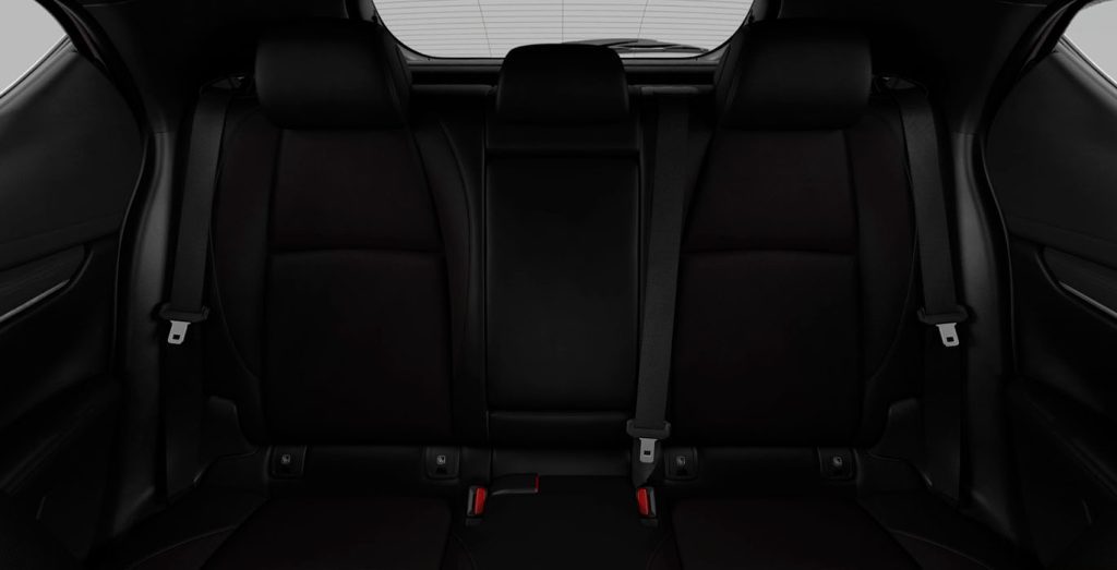Mazda-3-E-Sky-G-MHEV-Centre-Line-interior-trasera-2.jpg