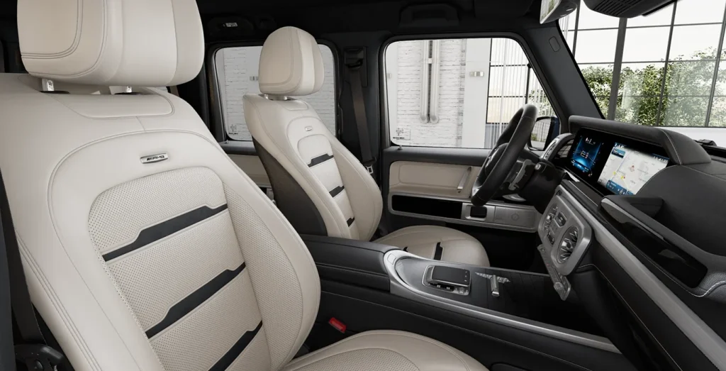 Mercedes-AMG-G-63-interior-delantera-II.webp