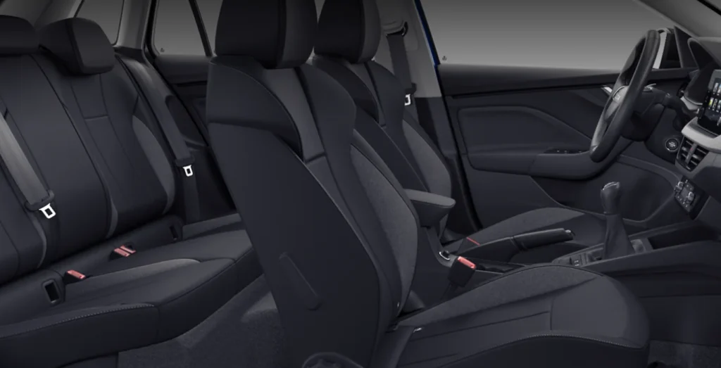 Skoda-Kamiq-Selection-1.0-TSI-95cv-interior-trasera-1.webp