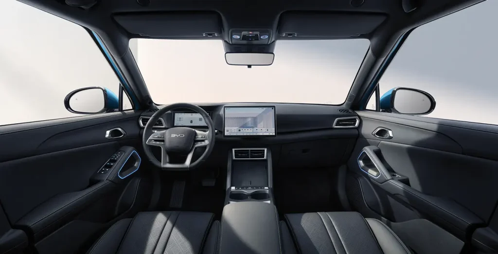 BYD-ATTO-2-DM-i-Boost-interior-delantera.webp