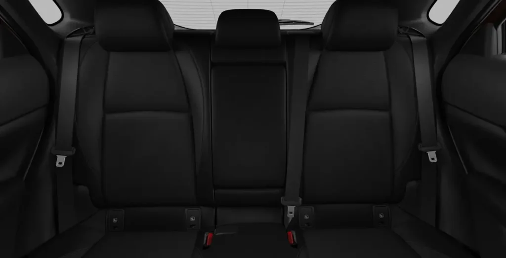MAZDA-CX-30-2.5L-e-SYACTIV-G-MHEV-103kW-AT-Centre-line-interior-trasera.webp