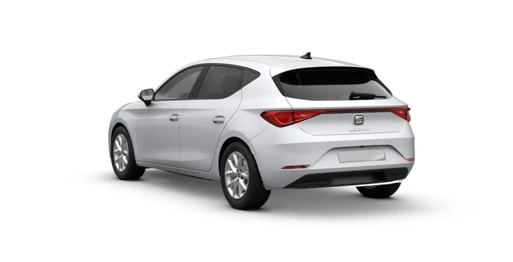 Seat-Leon-1.5-eTSI-115CV-DSG-Style-XL-trasera-blanco